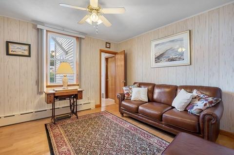 21 Summer St, Gloucester, MA 01930 photo 14