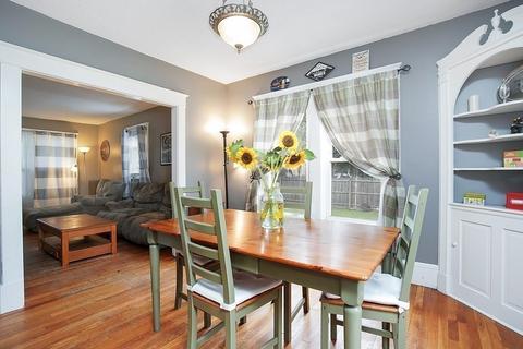 70 Brunswick St, Springfield, MA 01108 photo 3