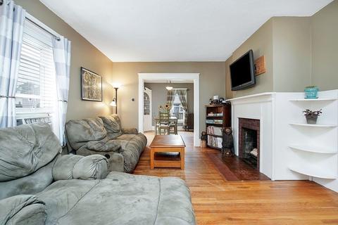 70 Brunswick St, Springfield, MA 01108 photo 9