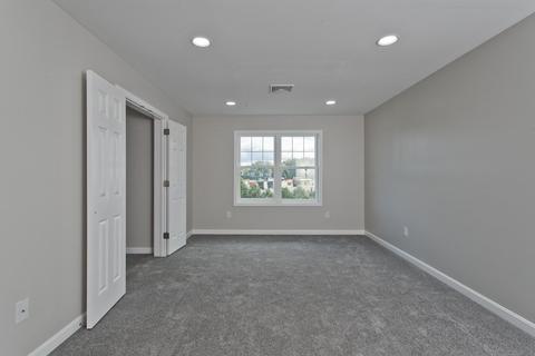 90 Arnold Ave, Springfield, MA 01119 photo 15
