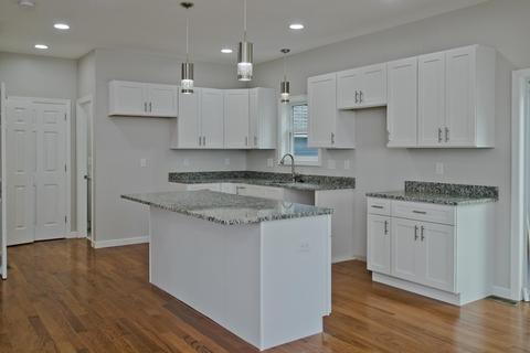 90 Arnold Ave, Springfield, MA 01119 photo 5