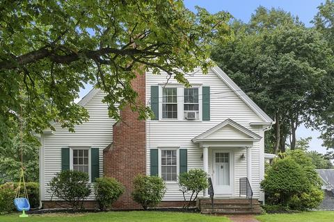 111 Cherry St, Gardner, MA 01440 photo 2