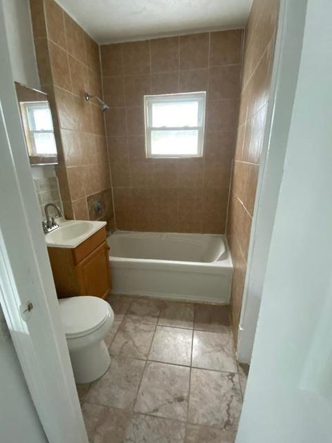 60 Suffolk St, Springfield, MA 01109 photo 19