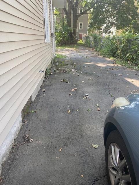 60 Suffolk St, Springfield, MA 01109 photo 22