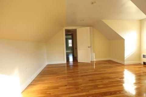 19 Spear Ave, Walpole, MA 02081 photo 12