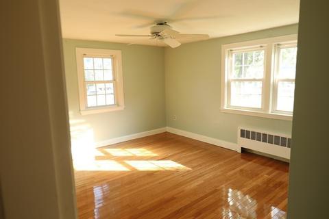 19 Spear Ave, Walpole, MA 02081 photo 6