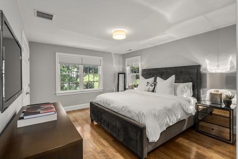 8 Great Plain Ave, Wellesley, MA 02482 photo 30