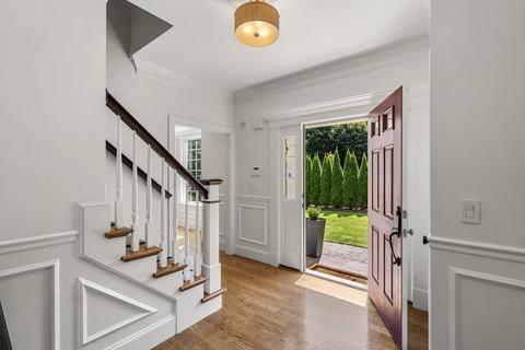 8 Great Plain Ave, Wellesley, MA 02482 photo 8