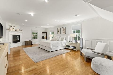 8 Great Plain Ave, Wellesley, MA 02482 photo 24