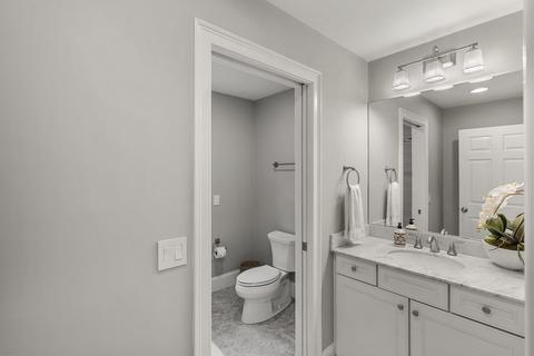 8 Great Plain Ave, Wellesley, MA 02482 photo 31