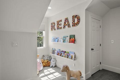 8 Great Plain Ave, Wellesley, MA 02482 photo 34
