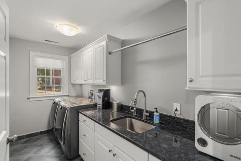 8 Great Plain Ave, Wellesley, MA 02482 photo 32