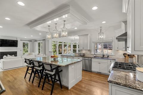 8 Great Plain Ave, Wellesley, MA 02482 photo 12