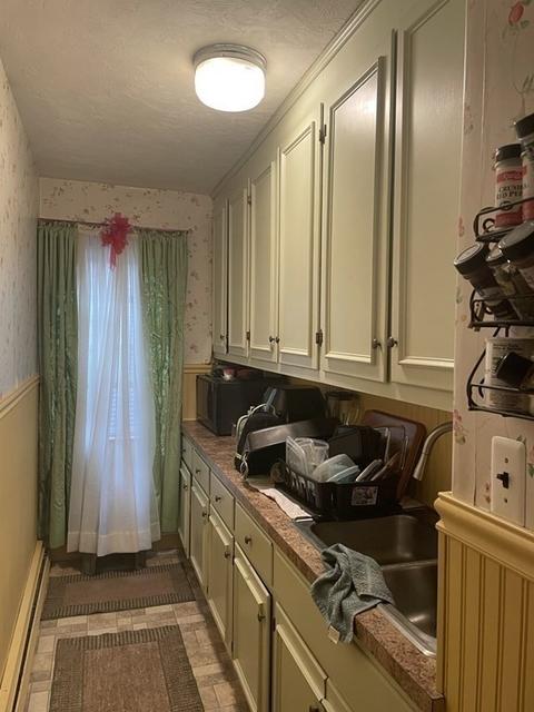 90 Stanton St, Worcester, MA 01605 photo 12
