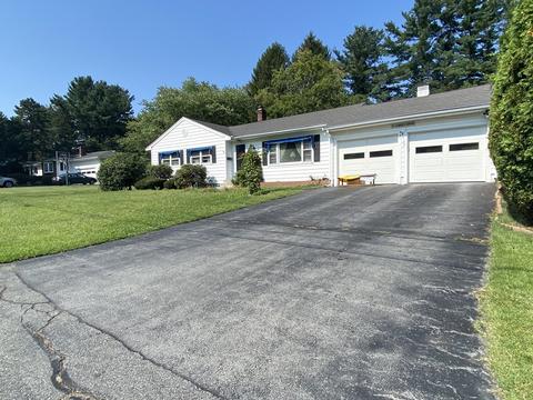 72 Sunset Dr, Raynham, MA 02767 photo 2
