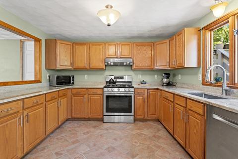 174 E Main St, Norton, MA 02766 photo 11