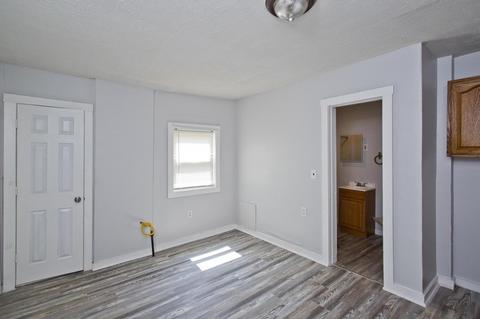 37 Greene St, Springfield, MA 01109 photo 12