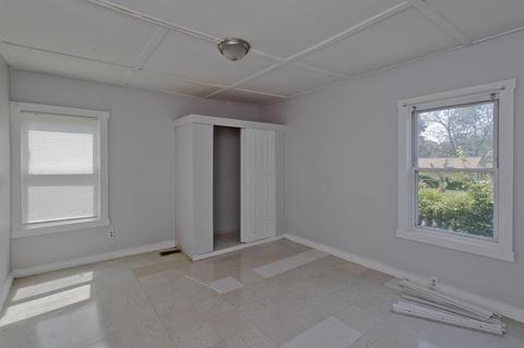 37 Greene St, Springfield, MA 01109 photo 8