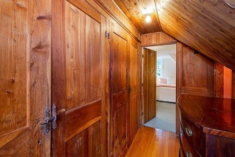 85 Hull St #C, Beverly, MA 01915 photo 17