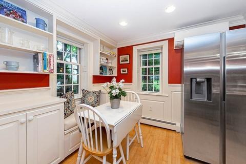 85 Hull St #C, Beverly, MA 01915 photo 13