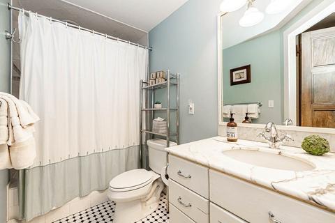 85 Hull St #C, Beverly, MA 01915 photo 18