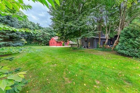 85 Hull St #C, Beverly, MA 01915 photo 23