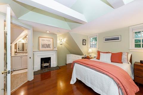 85 Hull St #C, Beverly, MA 01915 photo 14