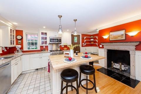 85 Hull St #C, Beverly, MA 01915 photo 11