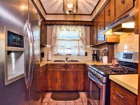 141 Hunter St, Fall River, MA 02721 photo 11