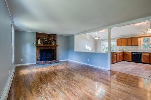 6 Sterling Dr, Easthampton, MA 01027 photo 8