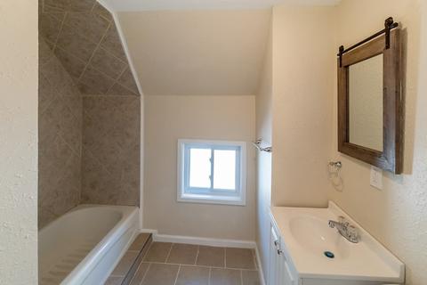 45 Andrew St, Springfield, MA 01109 photo 15