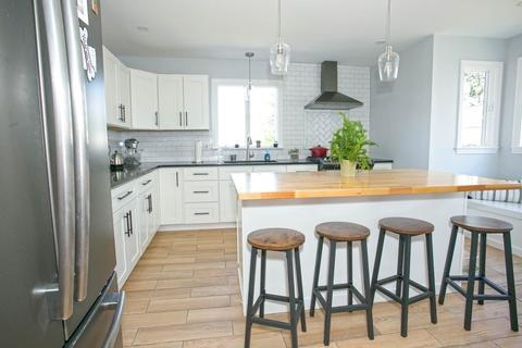128 Jones St, Fall River, MA 02720 photo 13