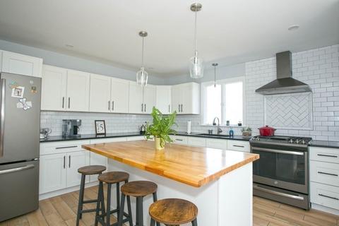 128 Jones St, Fall River, MA 02720 photo 14