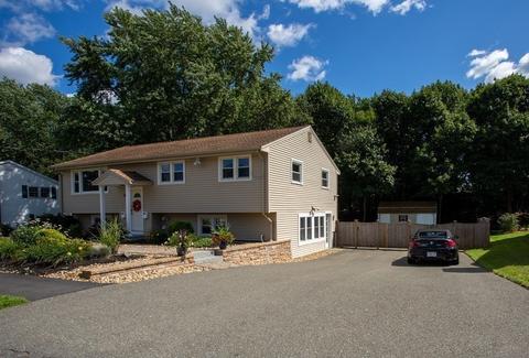 17 Ryan Rd, Danvers, MA 01923 photo 18