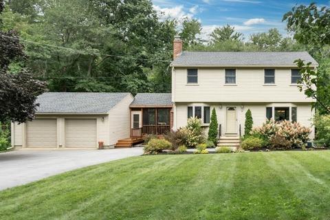 14 Brook St, Rowley, MA 01969 photo 1
