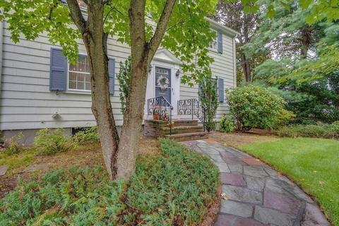 116 Meadowbrook Rd, Needham, MA 02492 photo 2