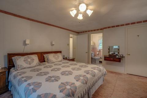 116 Meadowbrook Rd, Needham, MA 02492 photo 19