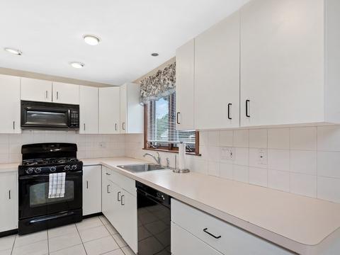 15 Columbia Ter, Dedham, MA 02026 photo 14