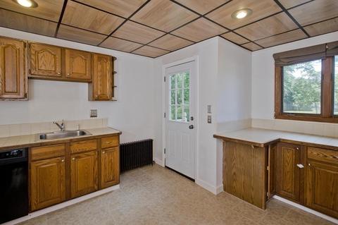 132 Parkerview St, Springfield, MA 01129 photo 13