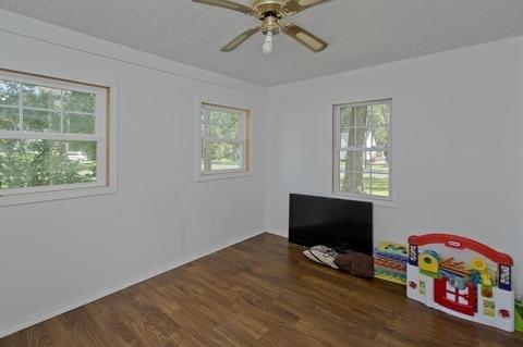 132 Parkerview St, Springfield, MA 01129 photo 17