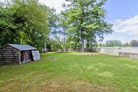 132 Parkerview St, Springfield, MA 01129 photo 35