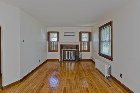 132 Parkerview St, Springfield, MA 01129 photo 5