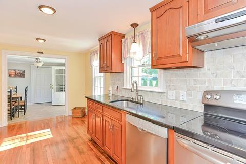 123 Baker Rd, Raynham, MA 02767 photo 9