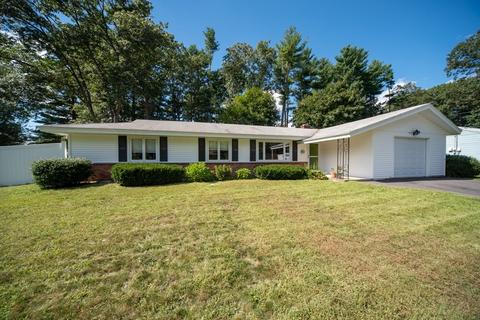 148 Nicholas Rd, Raynham, MA 02767 photo 2