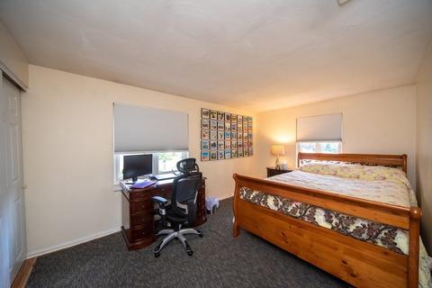 148 Nicholas Rd, Raynham, MA 02767 photo 23