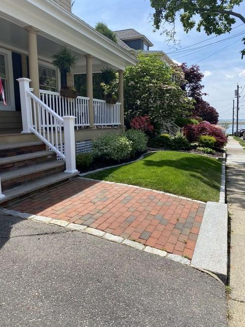 180 Bartlett Rd, Winthrop, MA 02152 photo 2