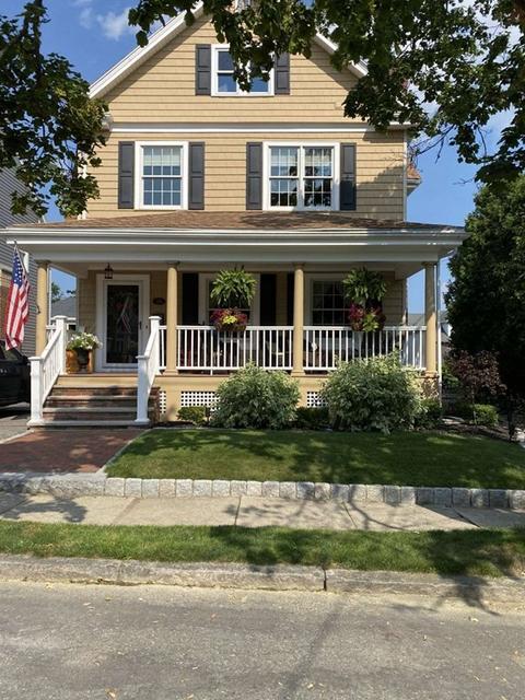 180 Bartlett Rd, Winthrop, MA 02152 photo 1