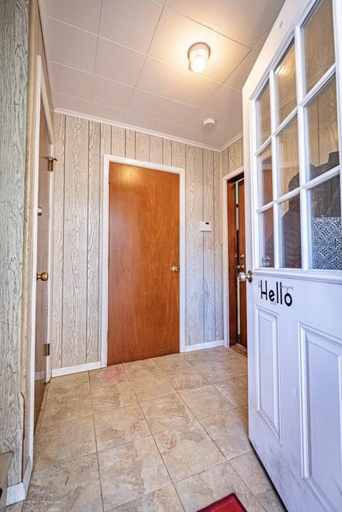 171 Barlow St, Fall River, MA 02723 photo 6