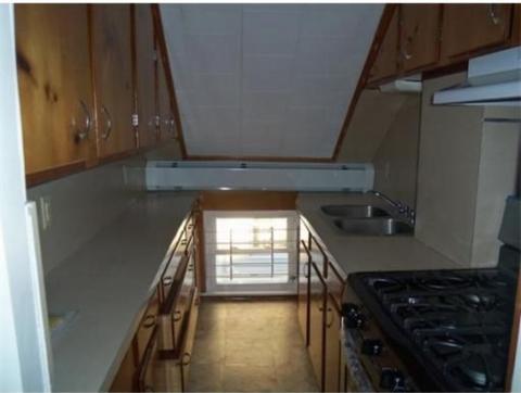 171 Barlow St, Fall River, MA 02723 photo 18
