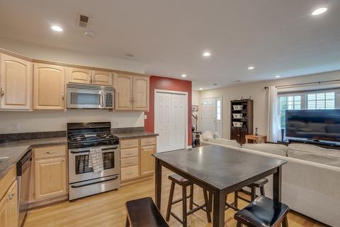 11 Spring Rd #A, Arlington, MA 02476 photo 9